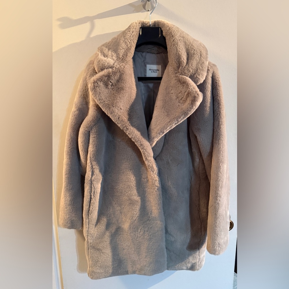 Abercrombie & Fitch Grey Faux Fur Teddy Jacket